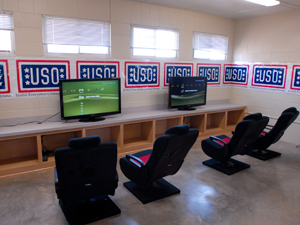 North Fort Hood welcomes USO